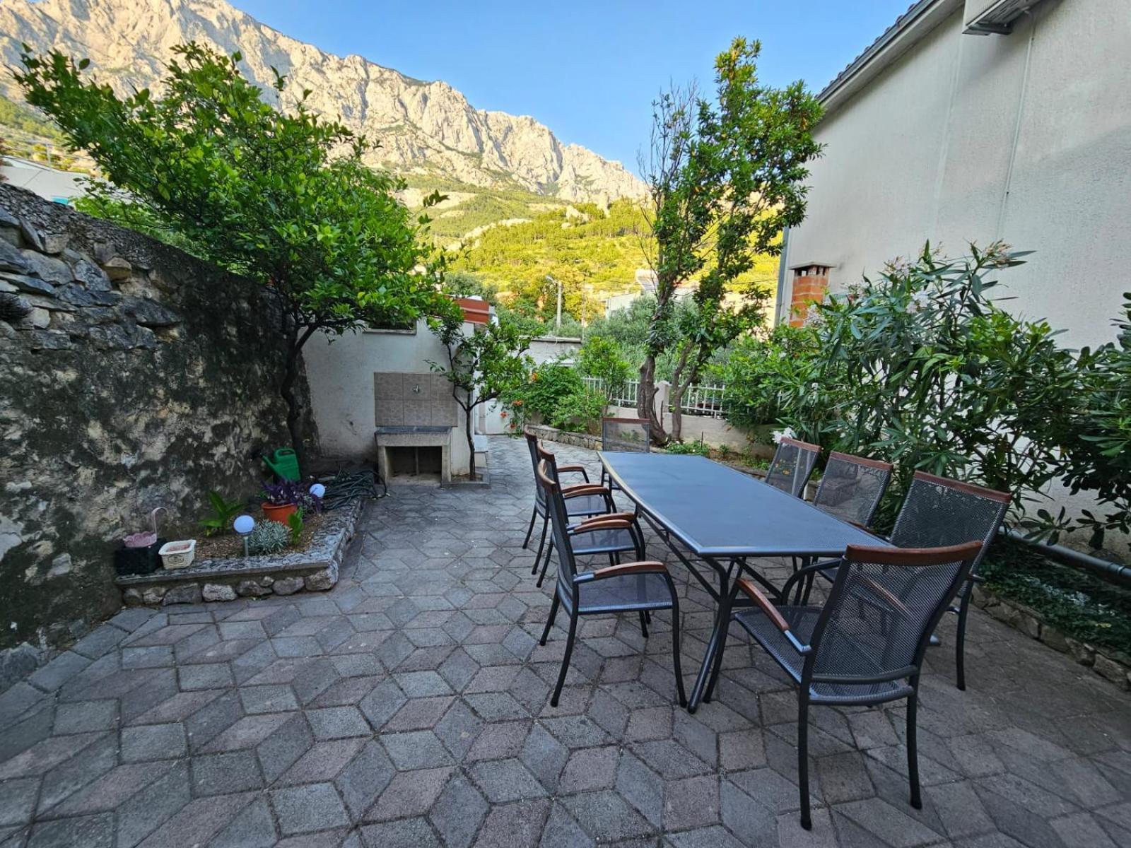 Studios Dolcek Крвавица Экстерьер фото
