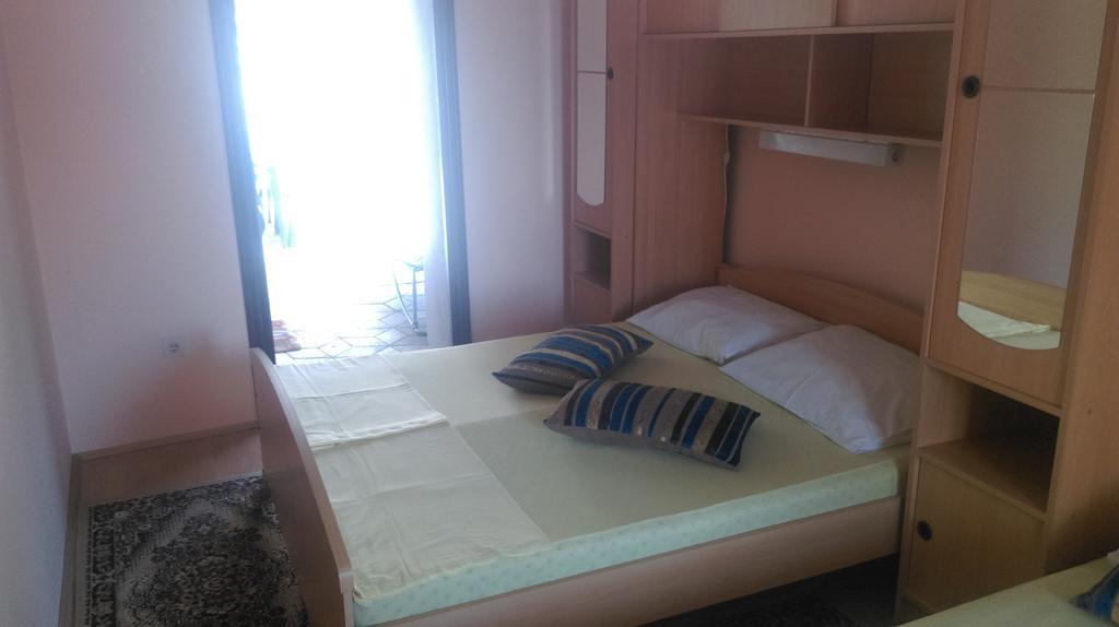 Studios Dolcek Крвавица Экстерьер фото